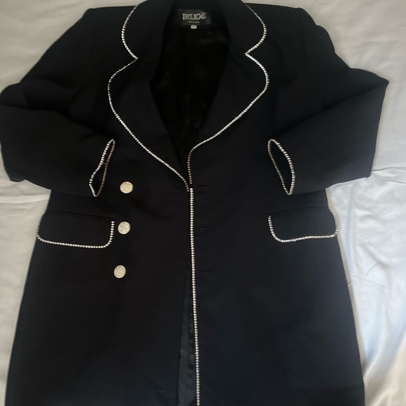 Solini of New York black polyester pant suit - Picture 6 of 7